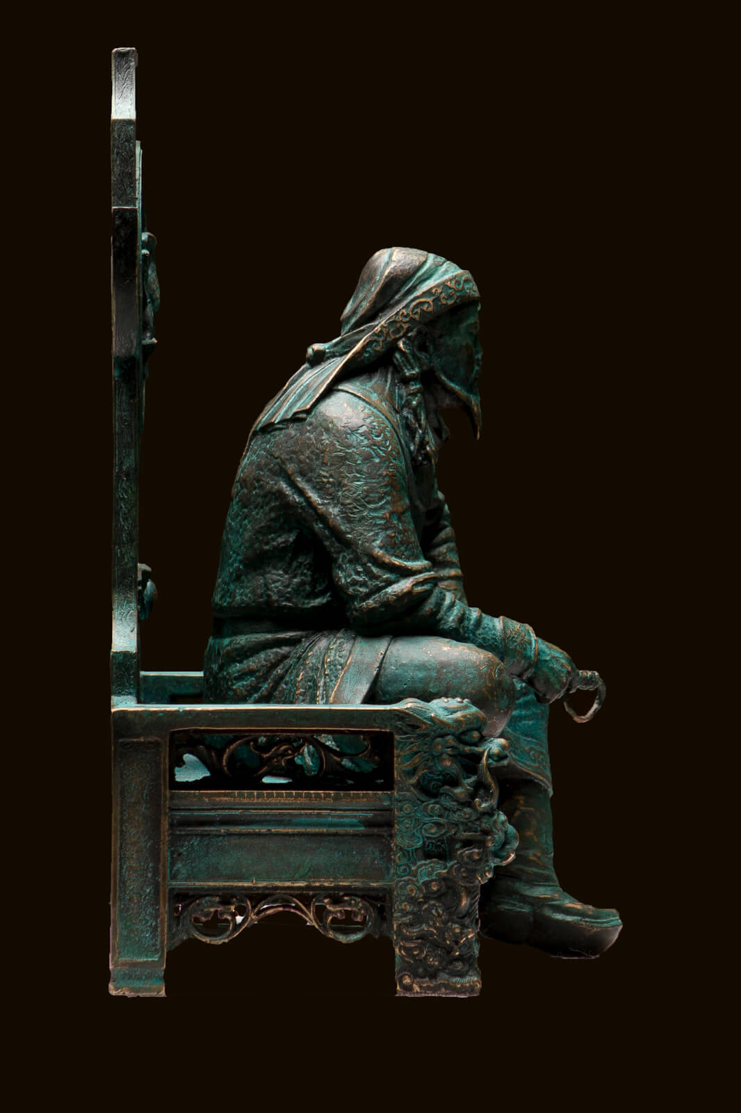 statuetka-chingishan-7